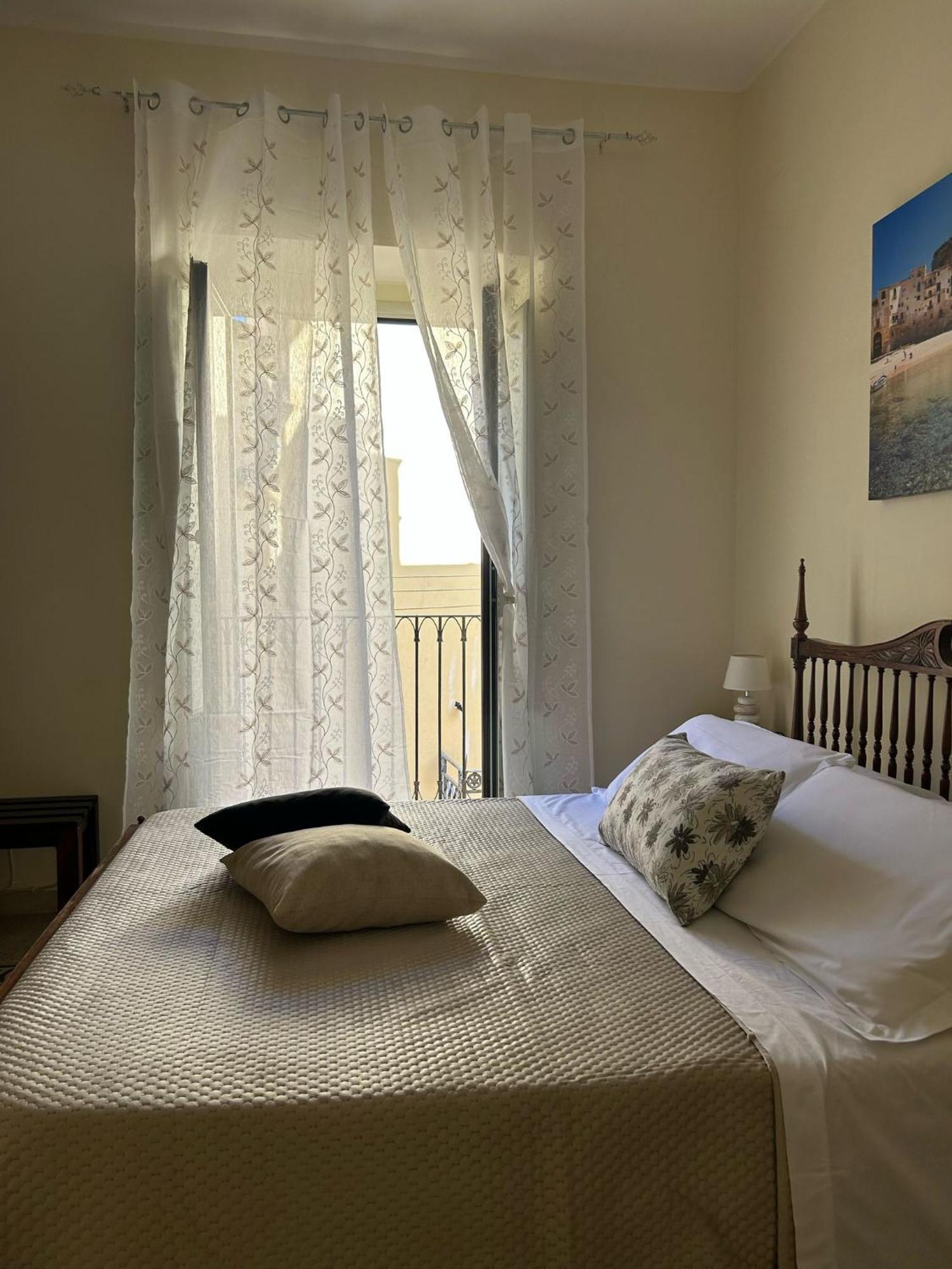 Sicilian Dream Apartments Cefalù Exteriör bild
