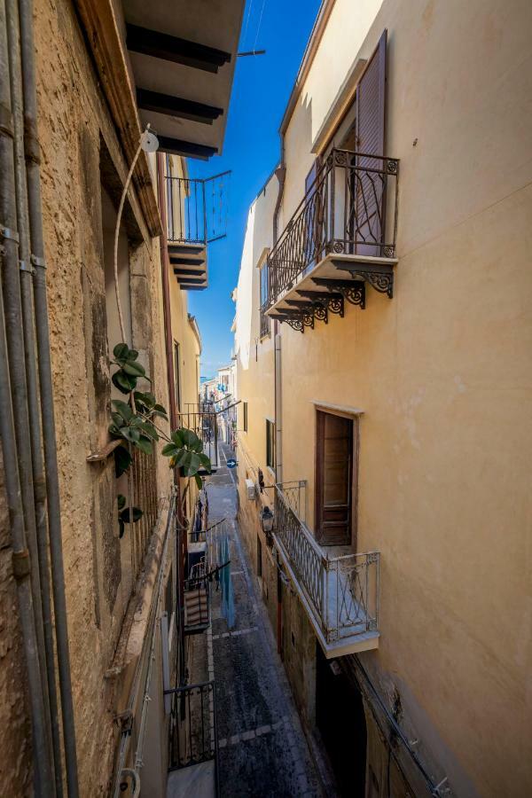 Sicilian Dream Apartments Cefalù Exteriör bild